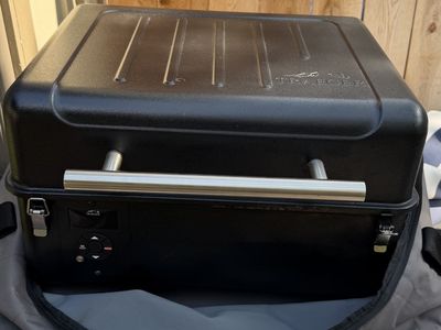Traeger Ranger Portable Smoker Grill + Griddle Carry Bag Pellets Included