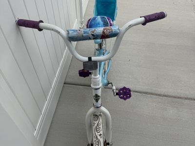 Girls Frozen Bike