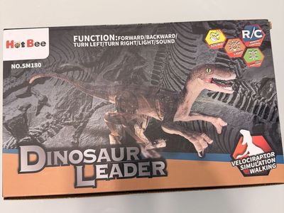 Hot Bee Remote Control Velociraptor Dinosaur Toy SM180 with Lights & Sounds