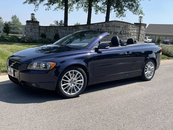2007 VOLVO C70 T5