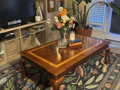 Matching Coffee and End Table Set