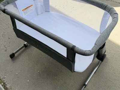 Bedside bassinet