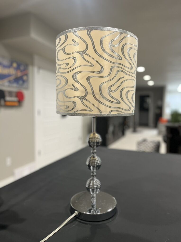 25 Inch Tall Lamp