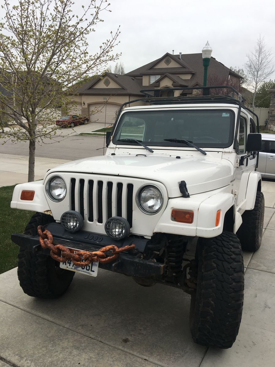 Jeep Wrangler 4x4 Off-Road Ready