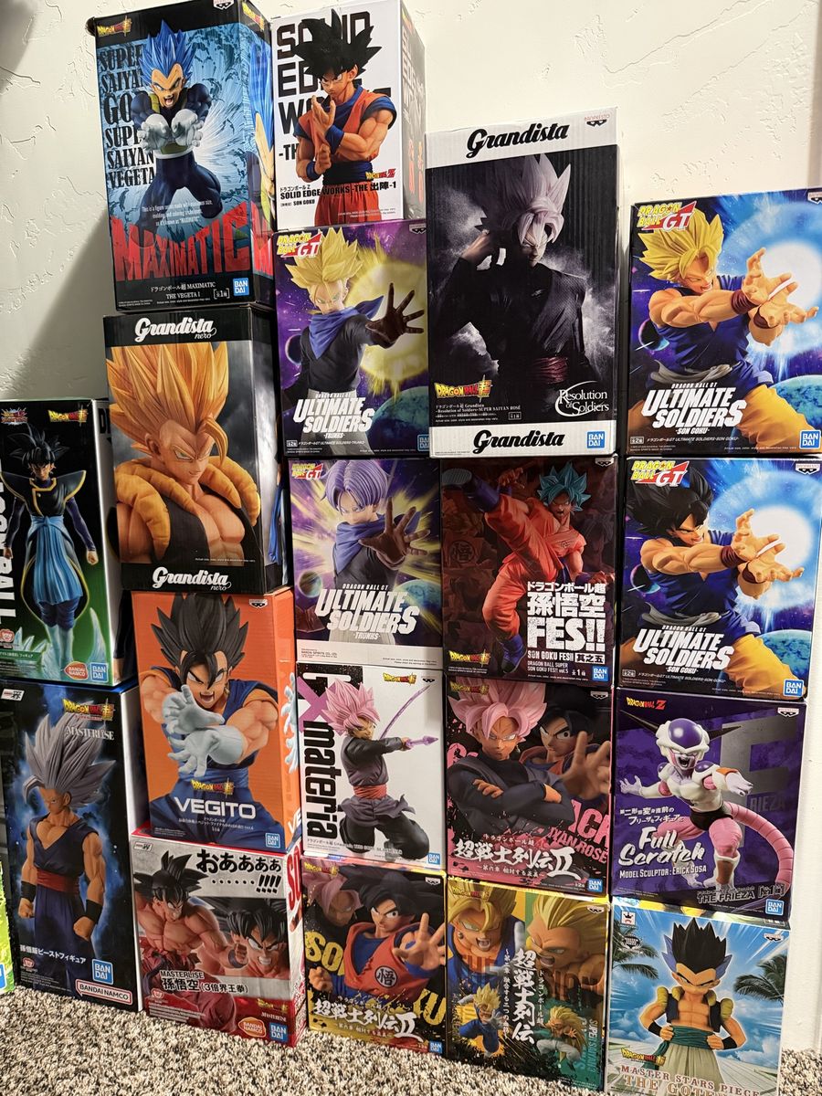 Dragon ball z figure lot