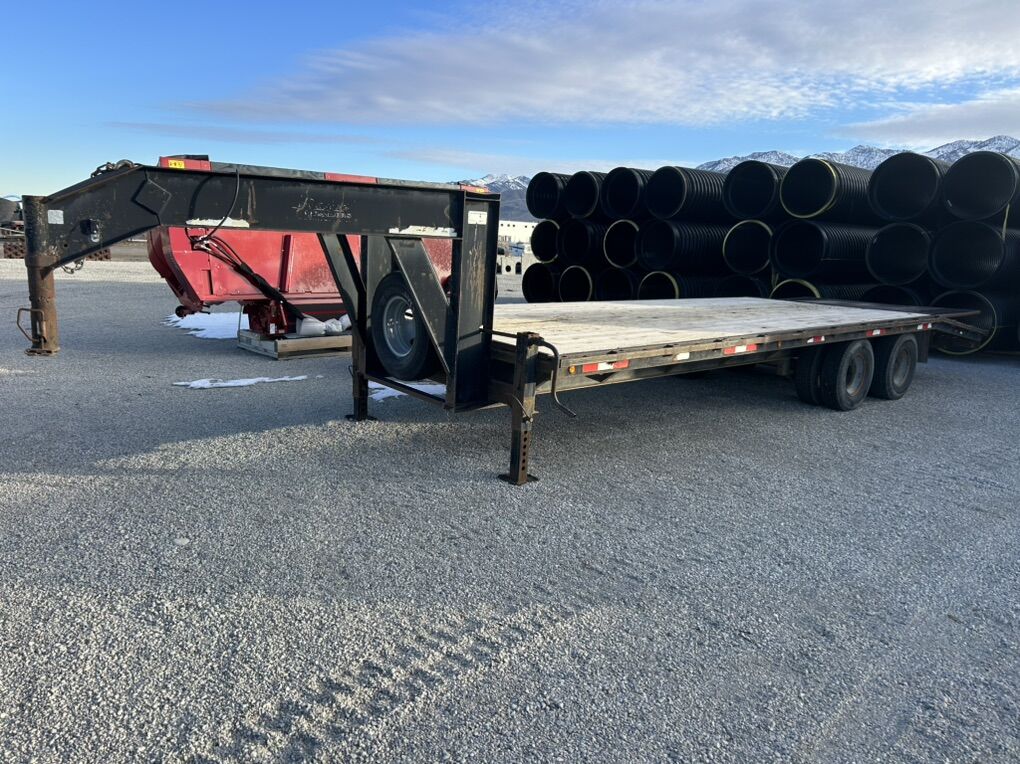 Gooseneck Trailer