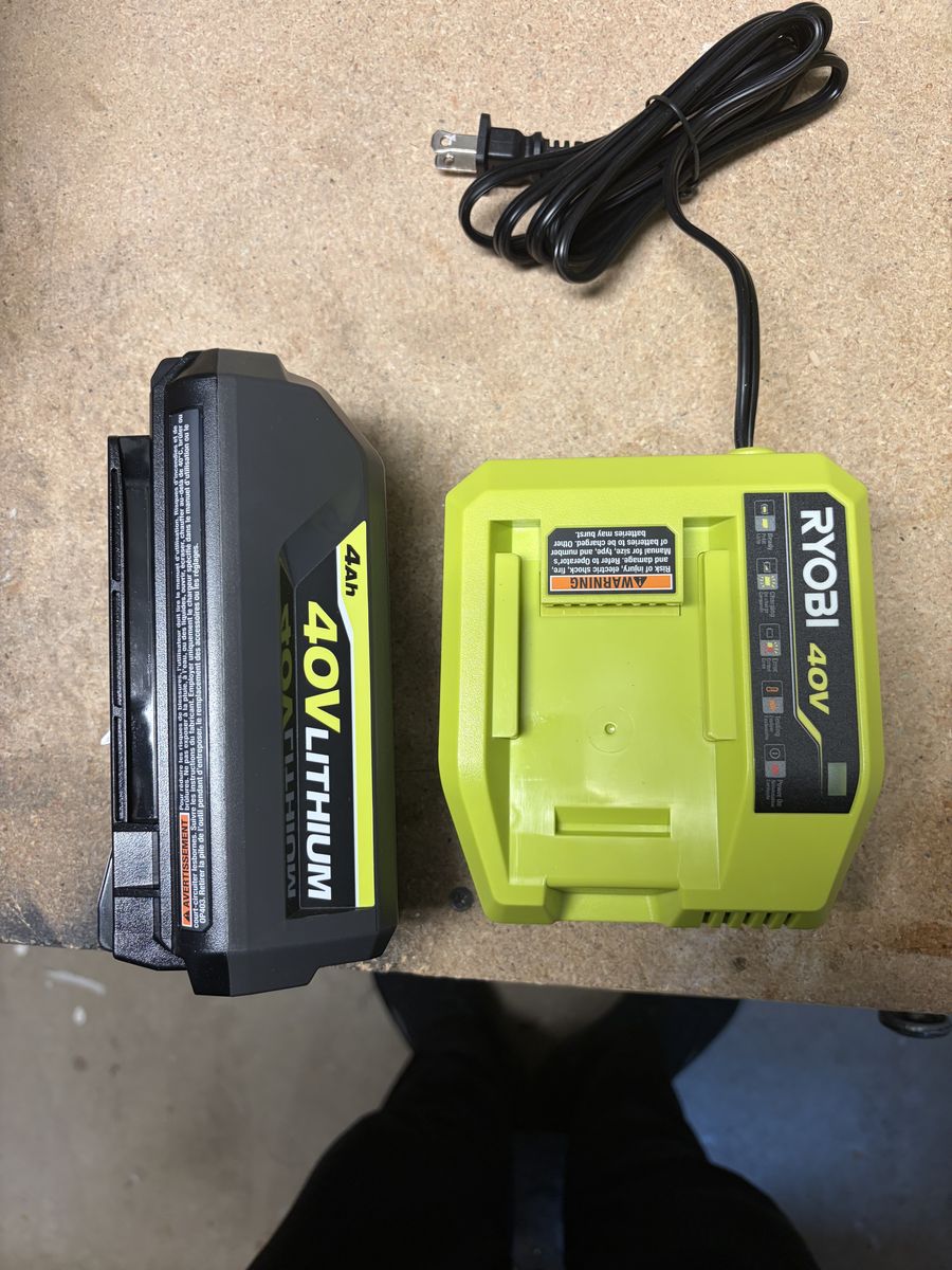 New 40v Lithium 4.0amp Battery And Fast Charger