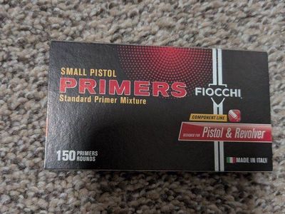 Fiocchi Small Pistol Primers - Standard Primer Mixture & Heavy Metal/Zinc Free, 150 Rounds