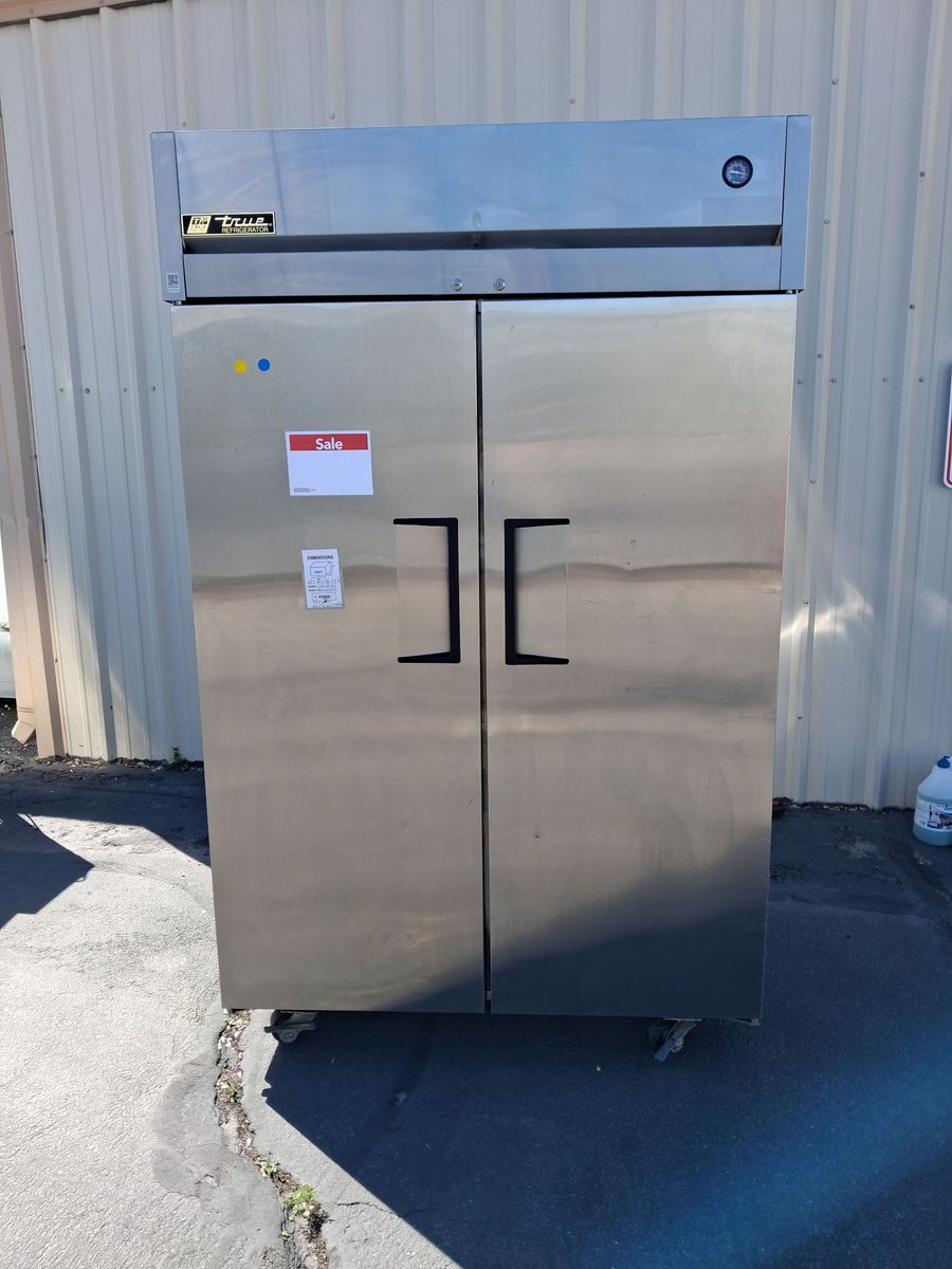 True 2 Door Commercial Fridge TG2R-2S