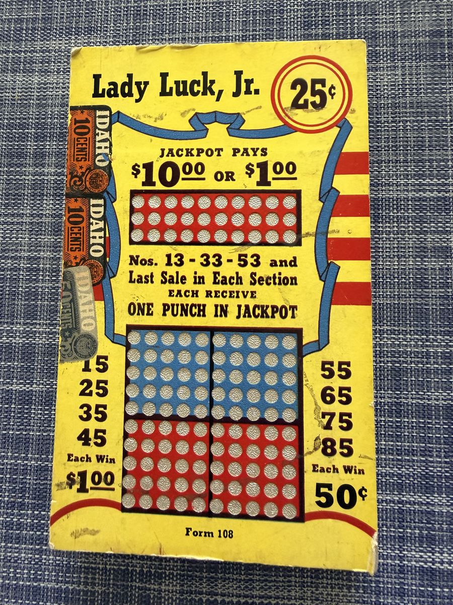Vintage and Highly Collectable 25 cent Lady Luck Jr. Punchboard
