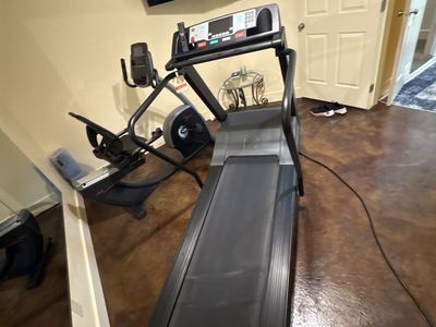 Quinton ClubTrack 612 plus commercial grade medical treadmill $150 cash/venmo in Draper