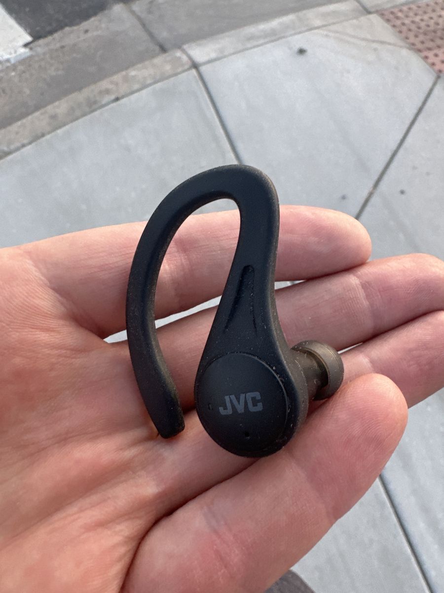 Found Right Ear Bud JVC
