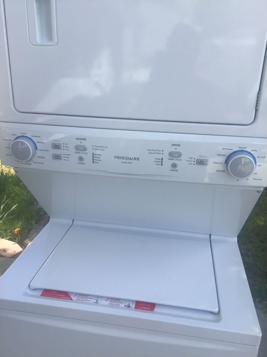 STILL IN NEW CONDITION FRIGIDAIRE LARGE CAPACITY WASHER AND DRYER. INCLUDES FREE DELIVERY