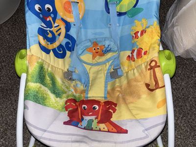 Baby bouncer