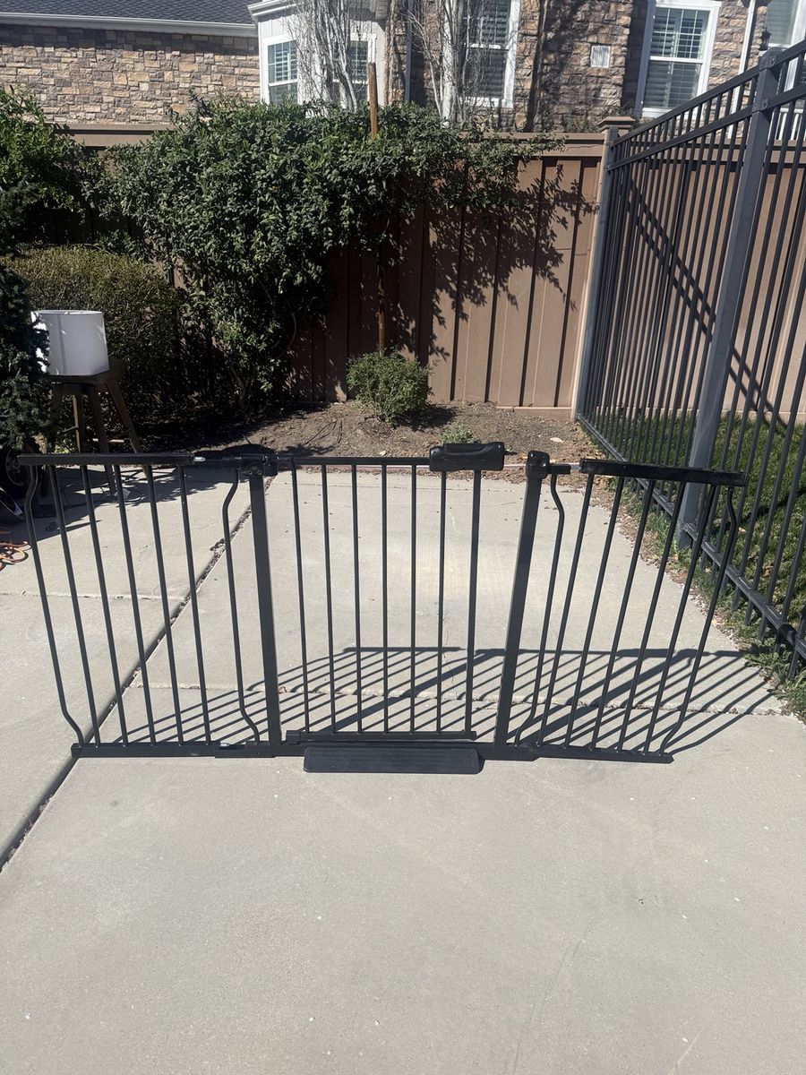 Extra-Wide Metal Baby/Pet Gate – Walk-Through Door – 60”