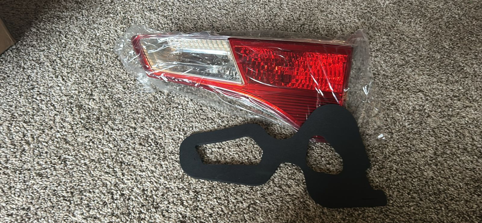 Tail light