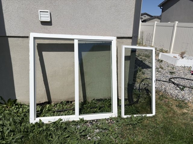 Main image 4