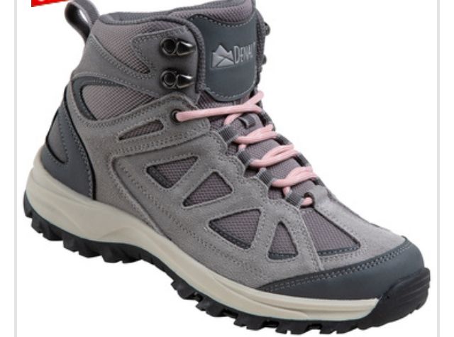 Denali Women Size 8 Boot new in box