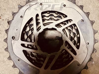 SRAM red 11 speed HG cassette