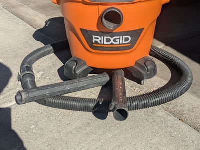 RIDGID Wet/Dry Shop Vacuum – Great Condition, Missing Handle