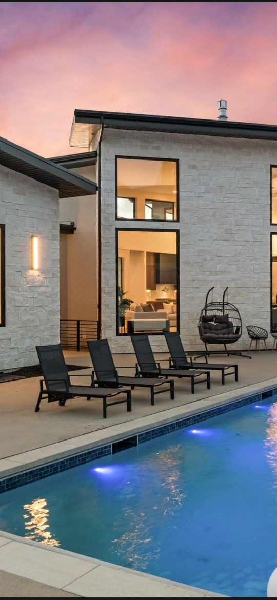Pool loungers, set of four