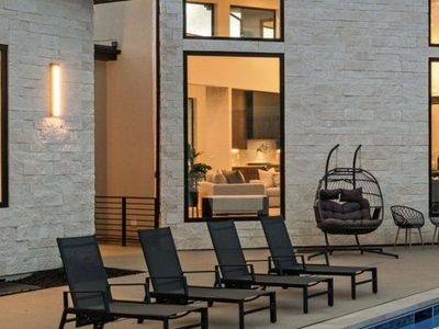 Pool loungers, set of four