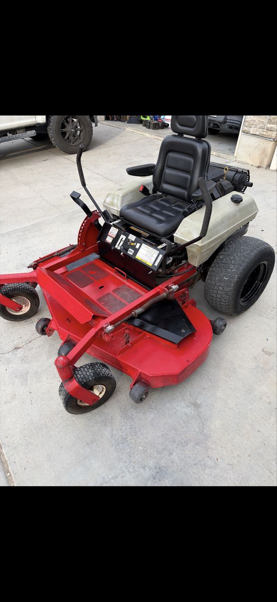 Exmark zero turn lawnmower