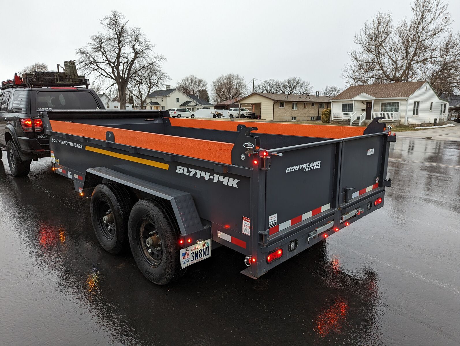 7X14 Dump Trailer for rent