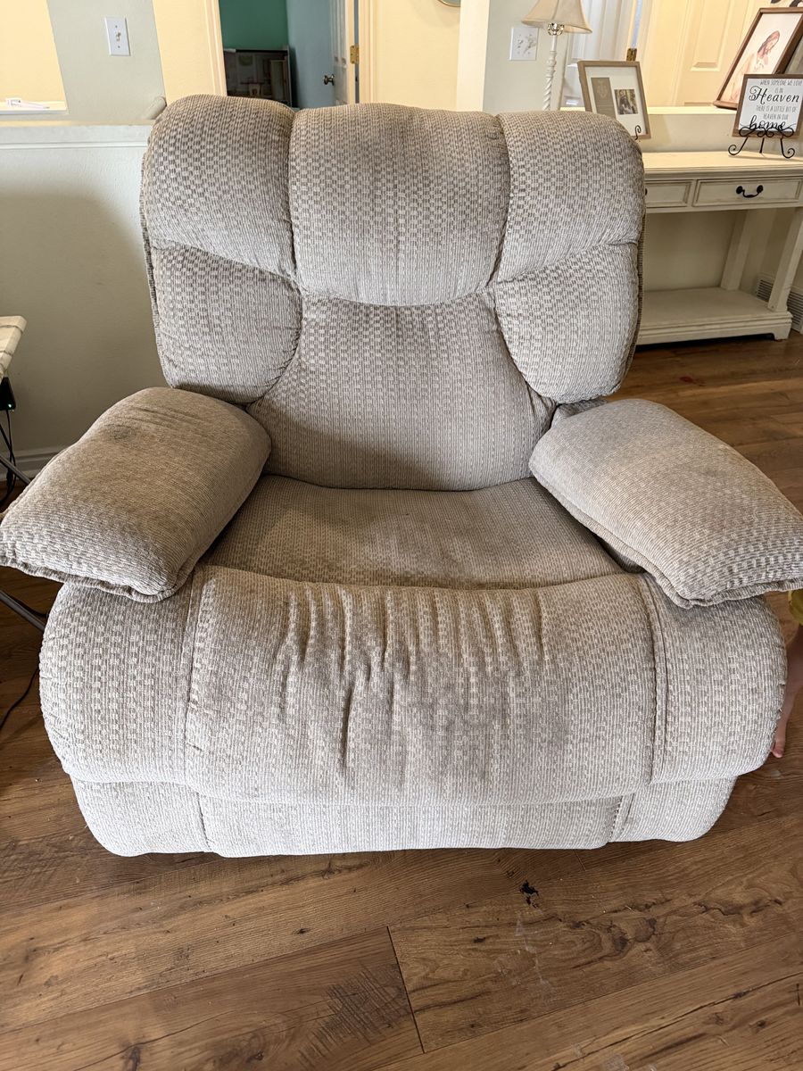 Recliner Chair