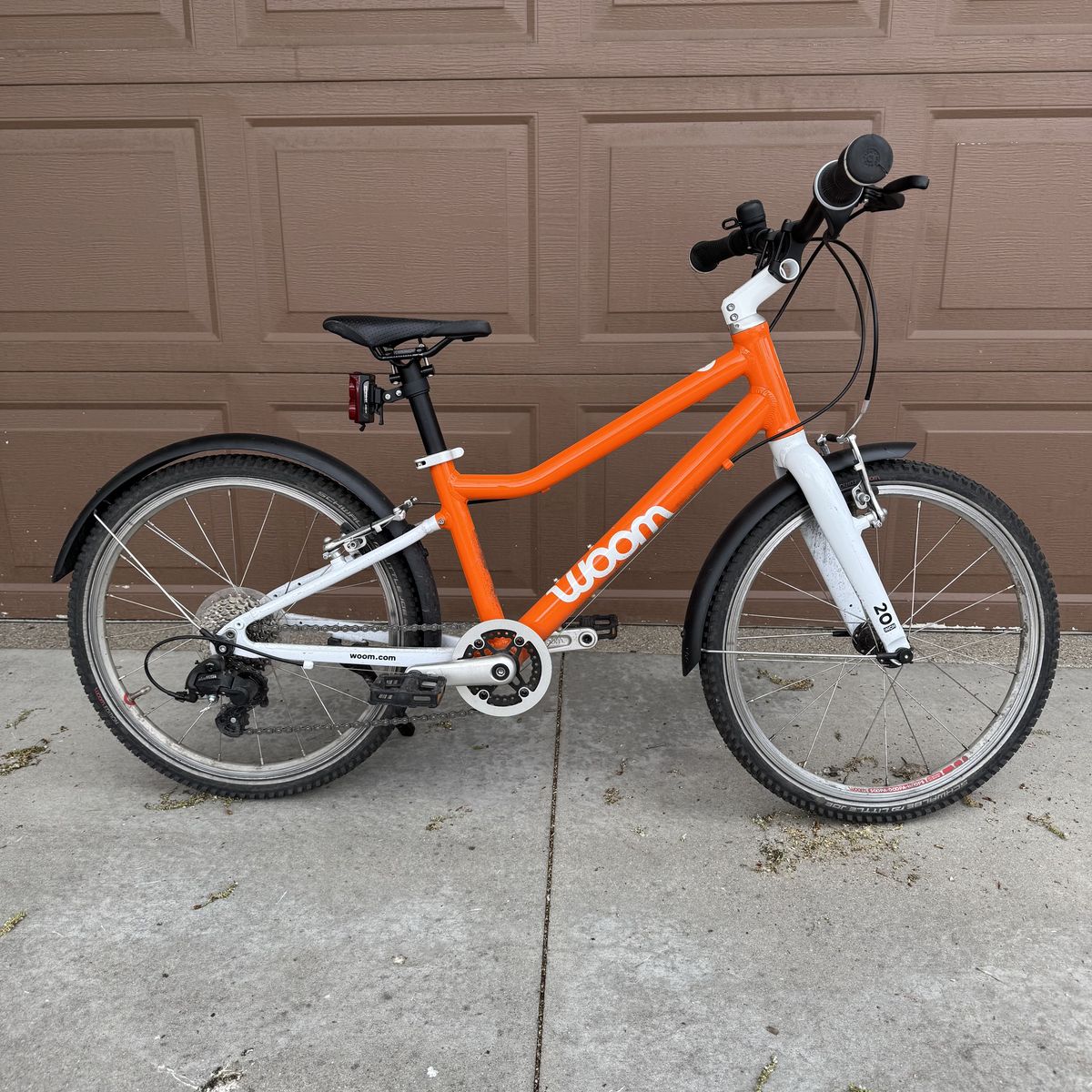 Woom ORIGINAL 4 (microSHIFT) – 20” - Flame Orange – Excellent Condition