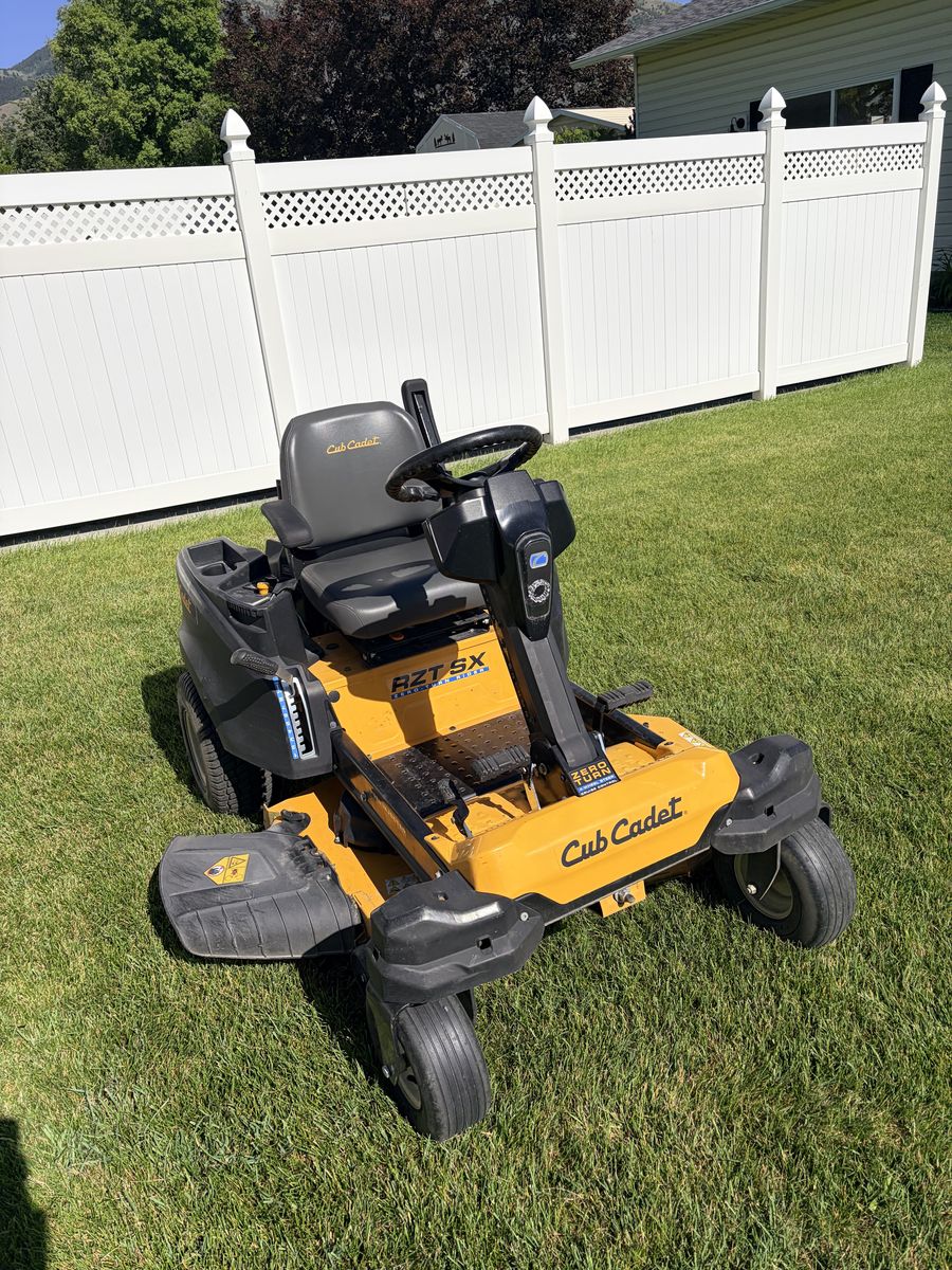 Cub Cadet Zero turn