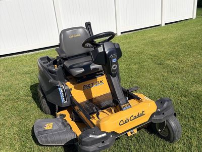 Cub Cadet Zero turn