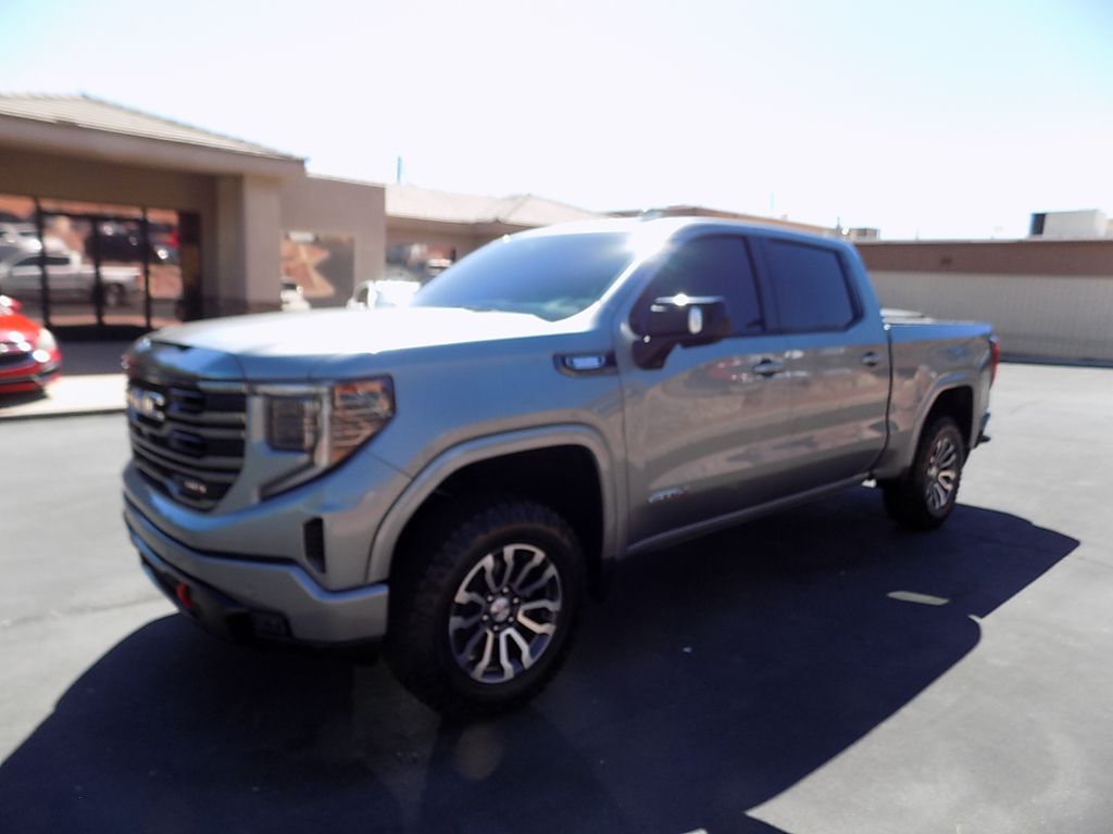 2023 GMC 1500 AT4