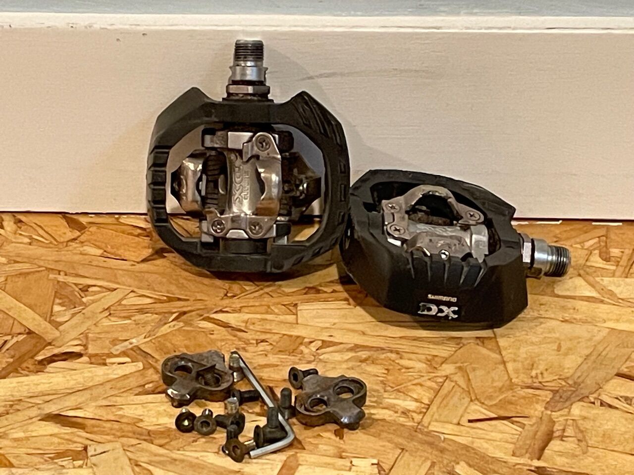 Shimano DX pedals clipless BMX Mountain DH SPD