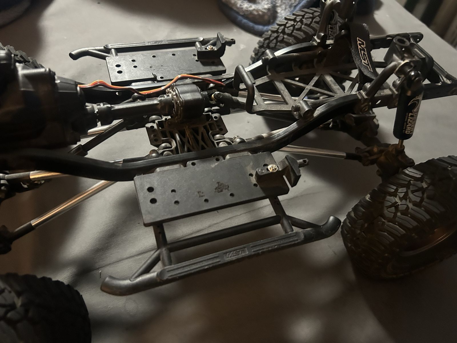 Main image 9