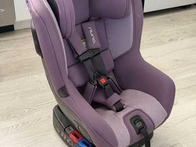 Nuna Rava Car seat