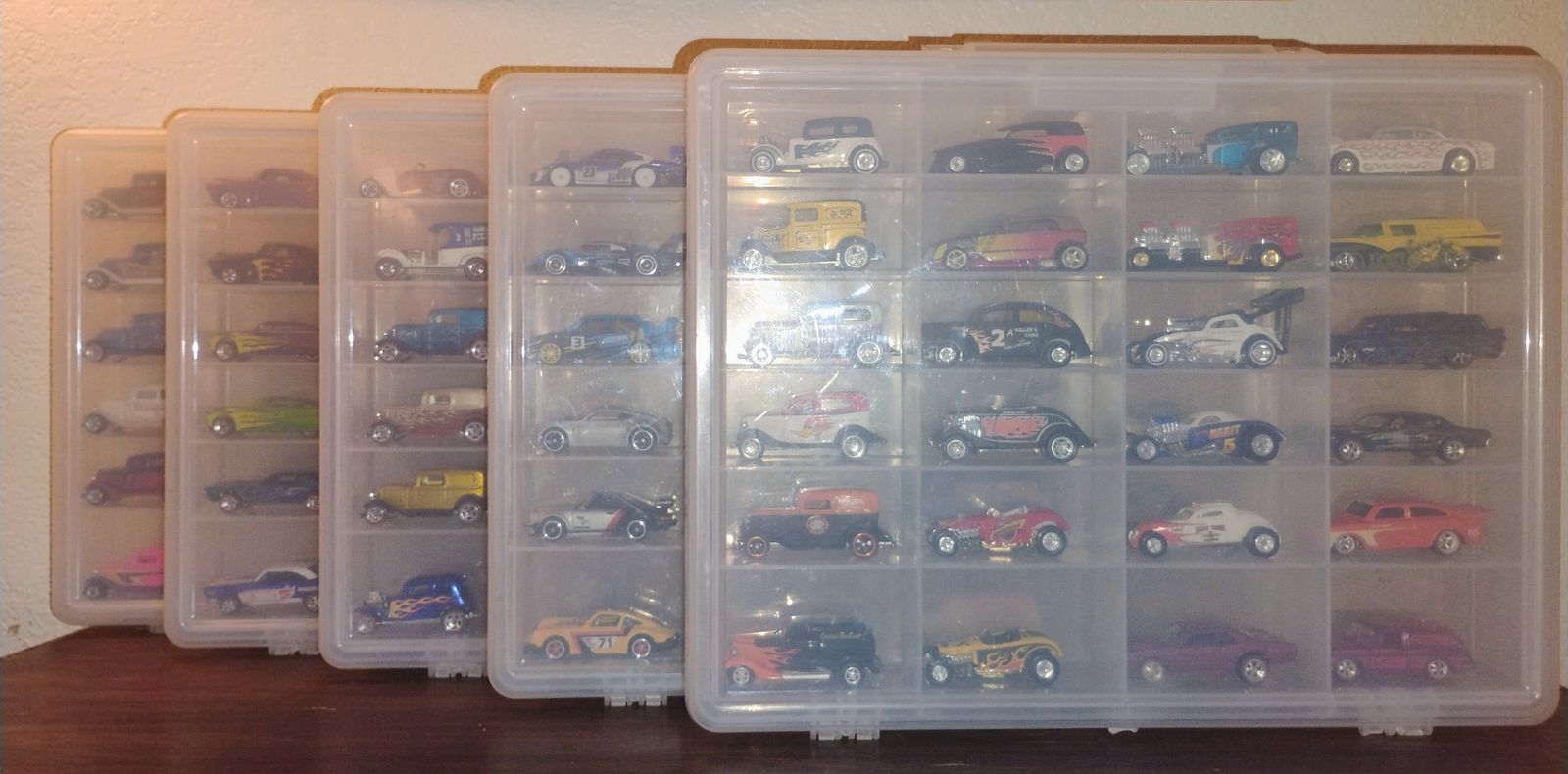 Hot Wheels Premiums, Metal/Metal/Real Riders/Red Lines Amazing Collection