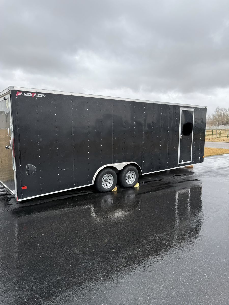 2022  24 FtWells Cargo Fast Trac Enclosed Trailer