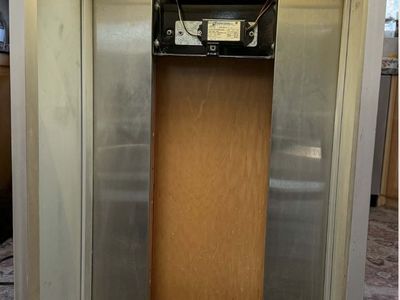 Pay Phone Enclosure Quest 2000 era