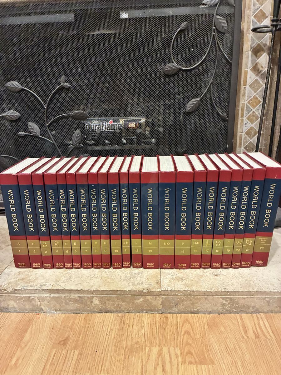 Complete 1980 World Book Encyclopedia Set Volumes 1-22