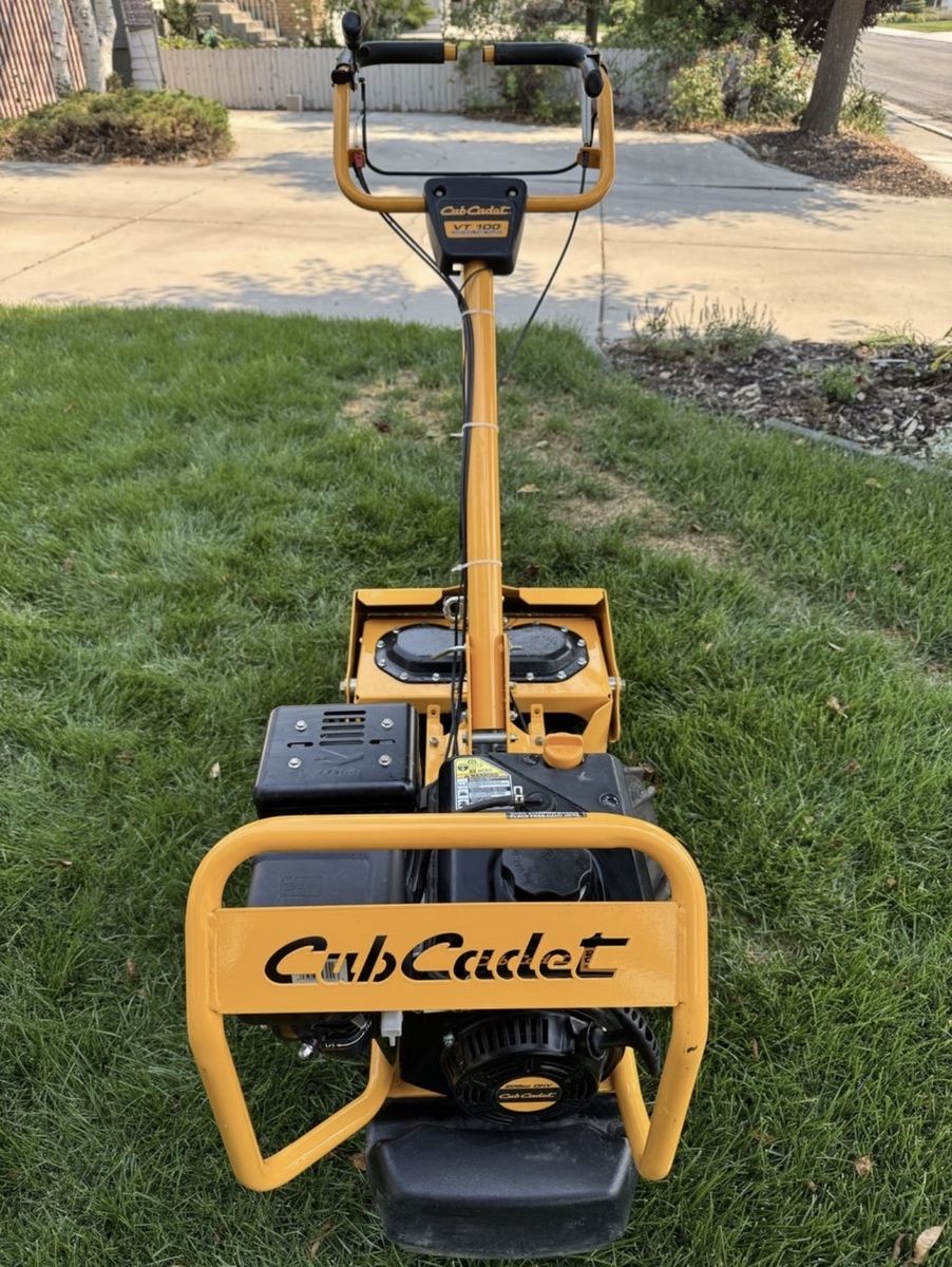 Cub Cadet VT 100 Vertical Tine Tiller