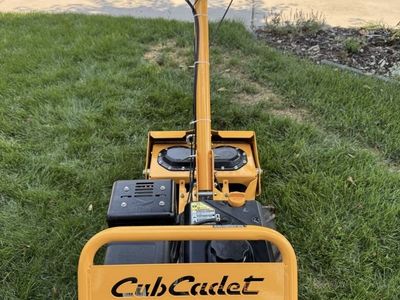 Cub Cadet VT 100 Vertical Tine Tiller