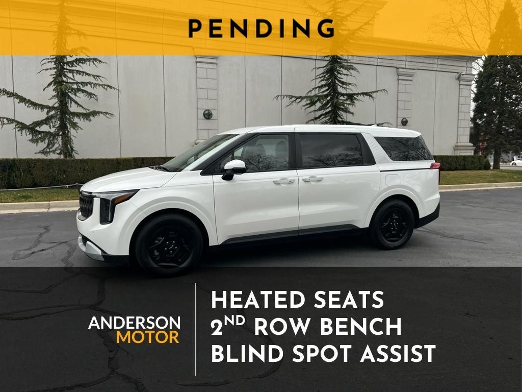 2025 Kia Carnival LXS