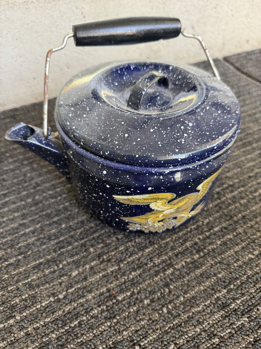 Vintage Blue Enamelware Speckled Kettle Pot with Lid and Eagle Graphic