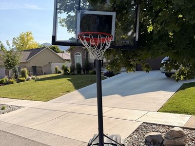 Portable Basketball Hoop