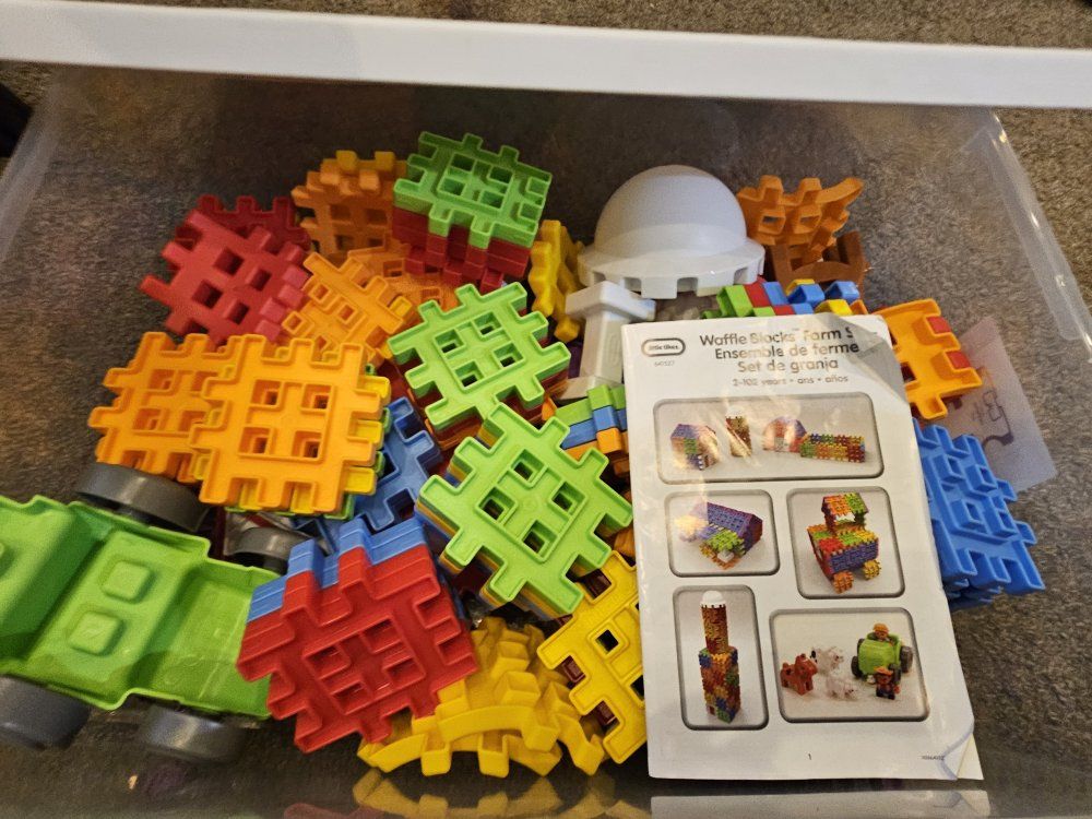 Little Tikes Waffle Farm Set