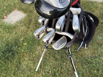 Taylormade Golf Club Set