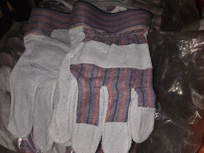 New XL size Heavy Duty Work Gloves - Multi-Purpose for Industrial, Home, or Garden Tasks