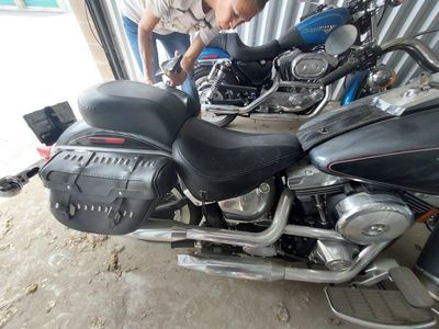 Harley-Davidson softtail Motorcycle 1995. low milage around 1,200