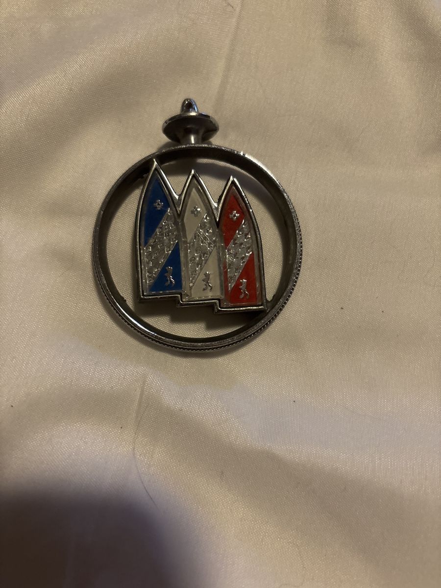 Main image 2